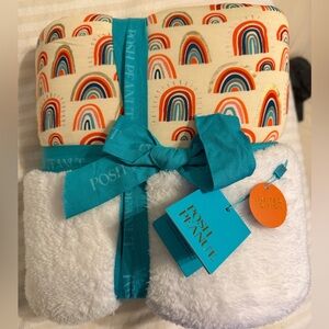 NWT Posh Peanut Skyla Luxe Plush blanket